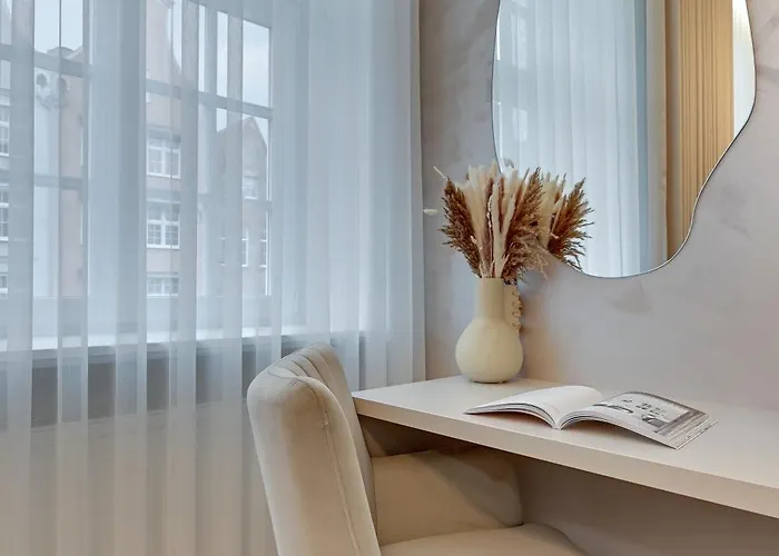 Old Town Szeroka By Downtown * グダニスク