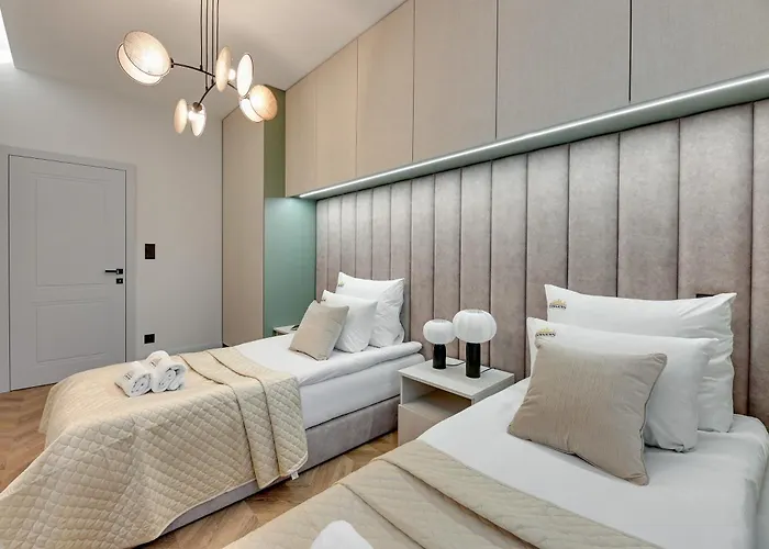 Old Town Szeroka By Downtown Apartament