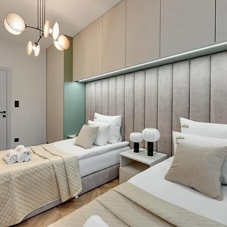 Old Town Szeroka By Downtown Apartment